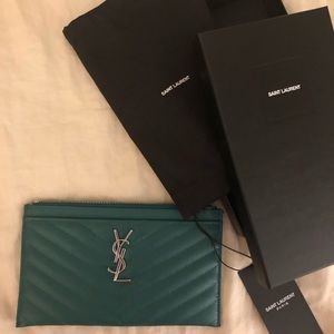 YSL quilted wallet/pouch. Brand new. Tags attached